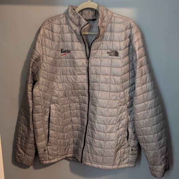 The North Face Silver Grey Puffer Jacket - Picture 1 of 8